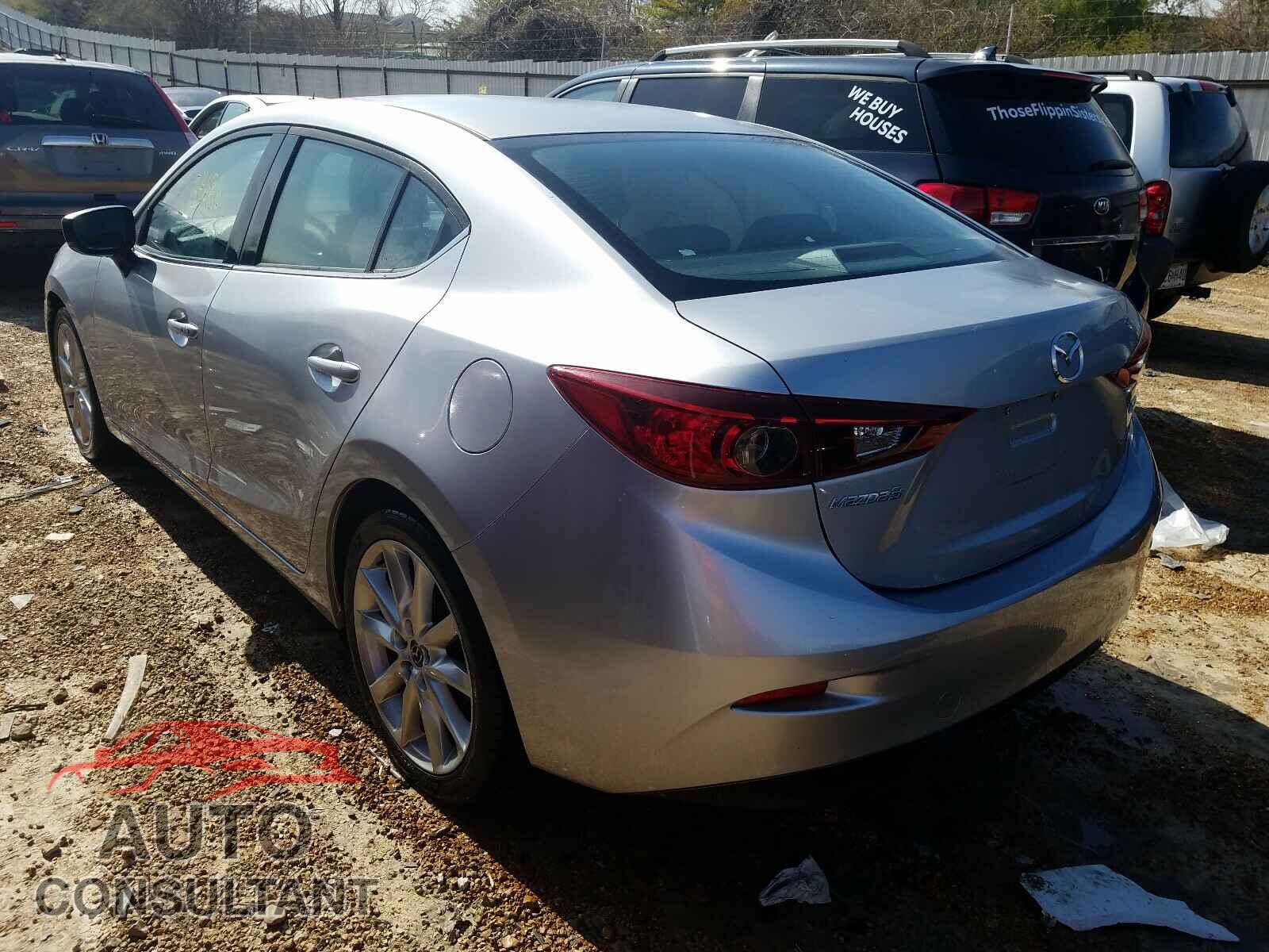 MAZDA 3 2017 - JM1BN1V72H1122354