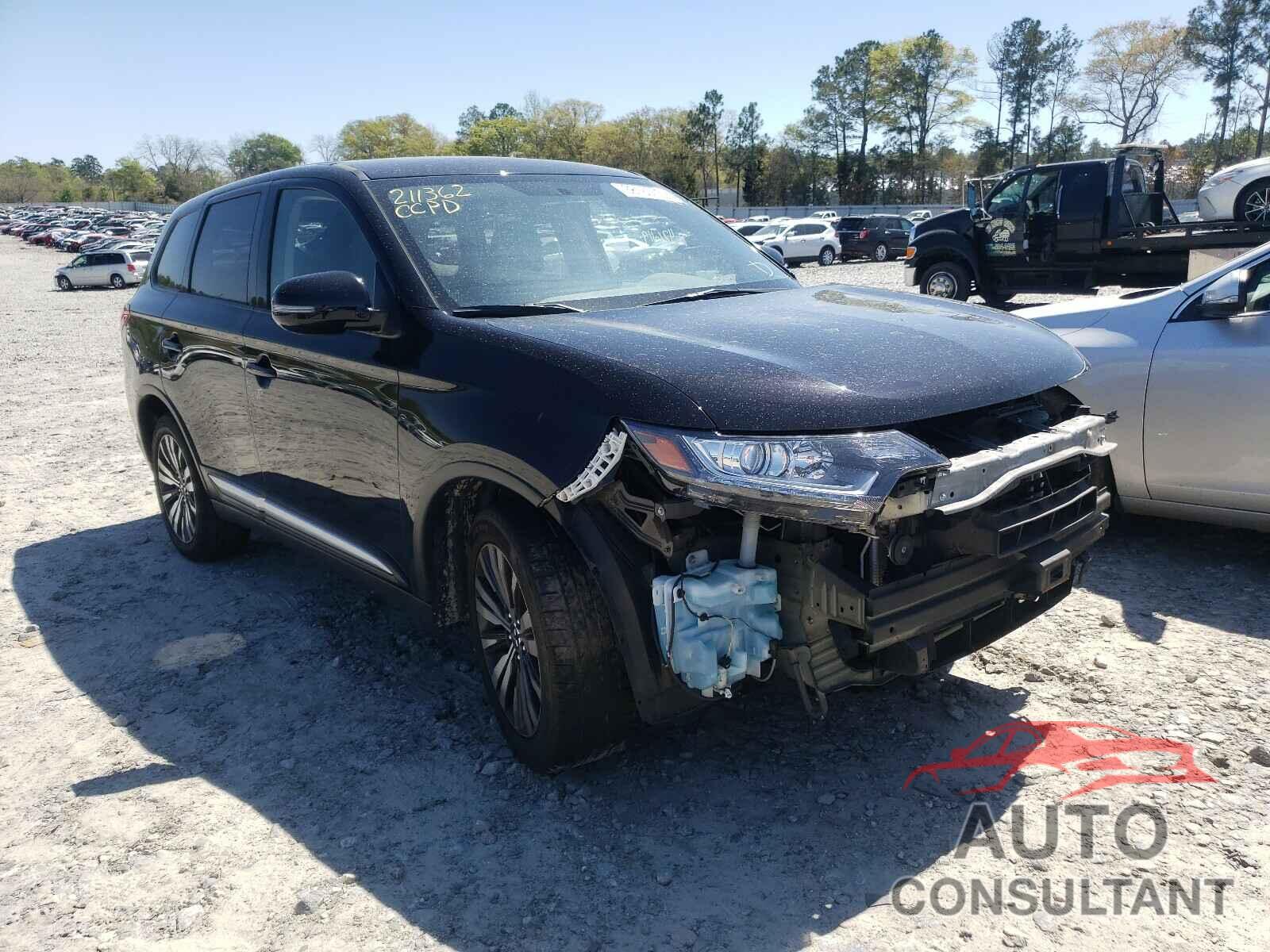 MITSUBISHI OUTLANDER 2019 - JA4AD3A33KZ010730