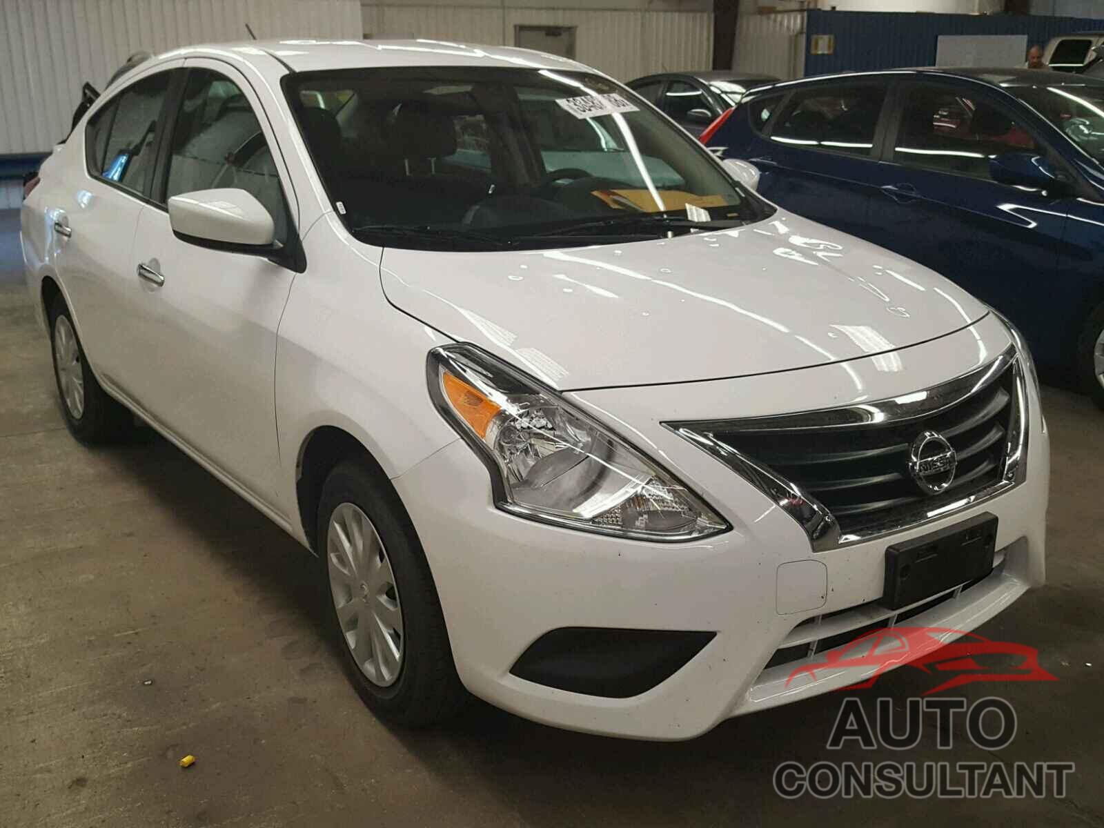 NISSAN VERSA 2018 - 3N1CN7AP9JL864538