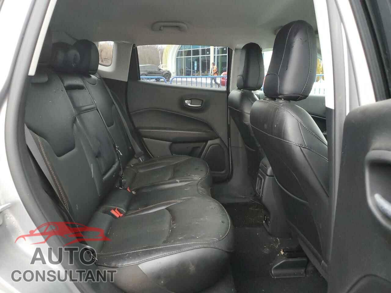 JEEP COMPASS 2019 - 3C4NJDCB6KT753108