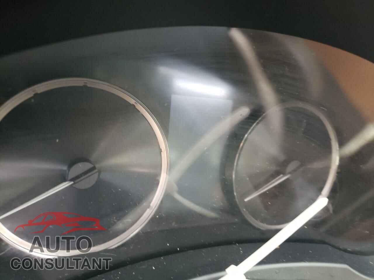 LEXUS IS 2017 - JTHBA1D25H5053667
