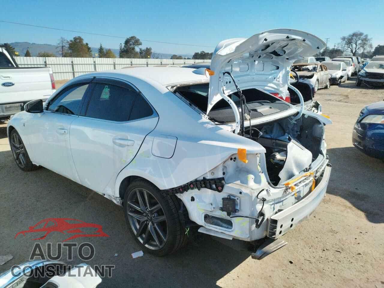 LEXUS IS 2018 - JTHBA1D29J5064192