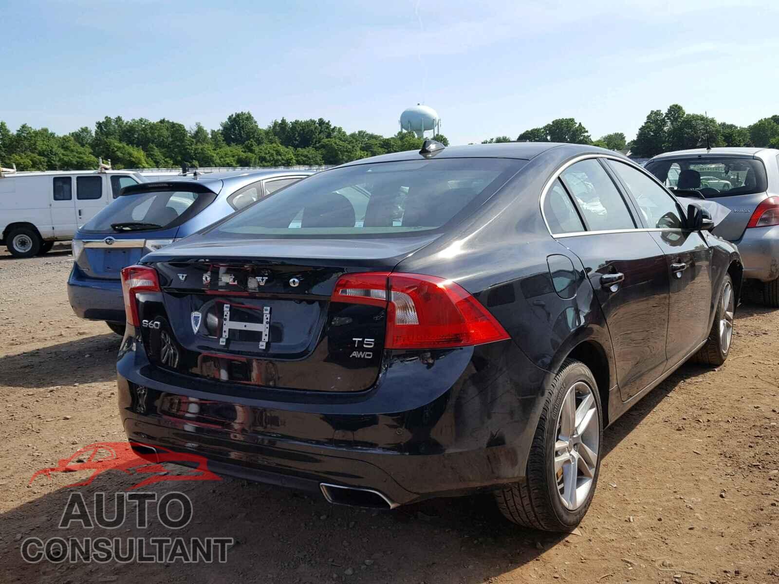 VOLVO S60 2015 - YV1612TK6F1337835