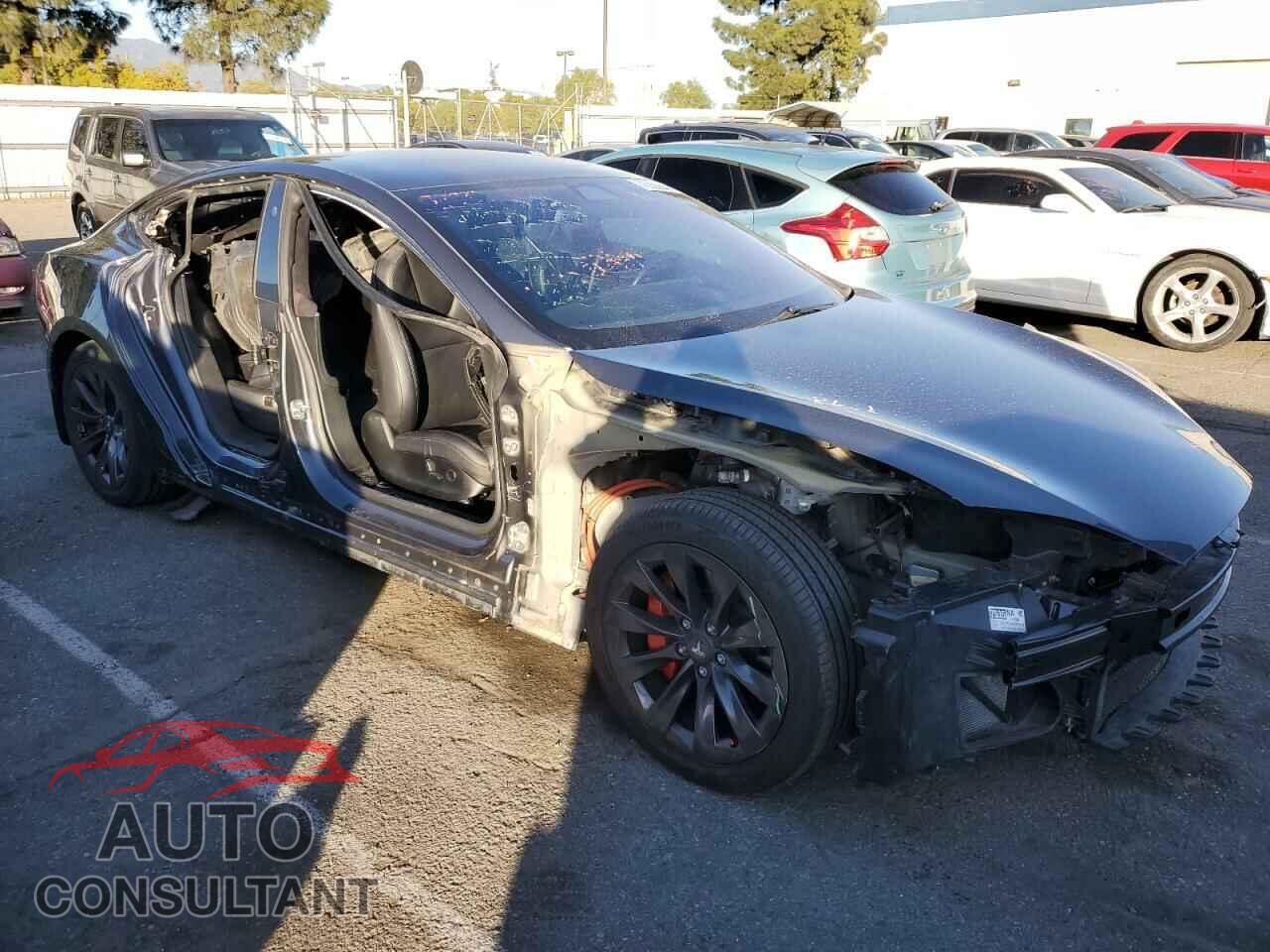 TESLA MODEL S 2019 - 5YJSA1E20KF349363