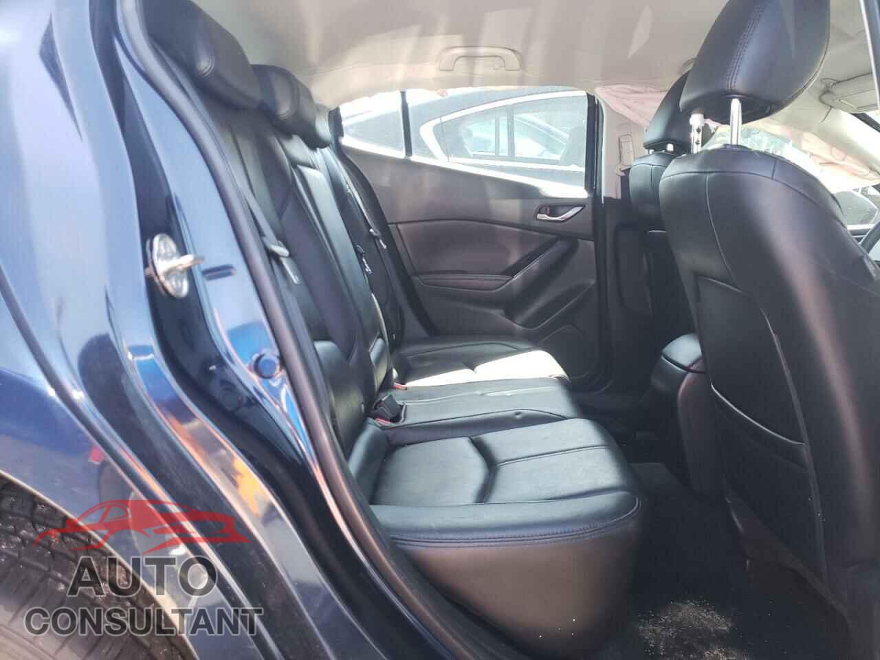MAZDA 3 2017 - 3MZBN1L75HM119371