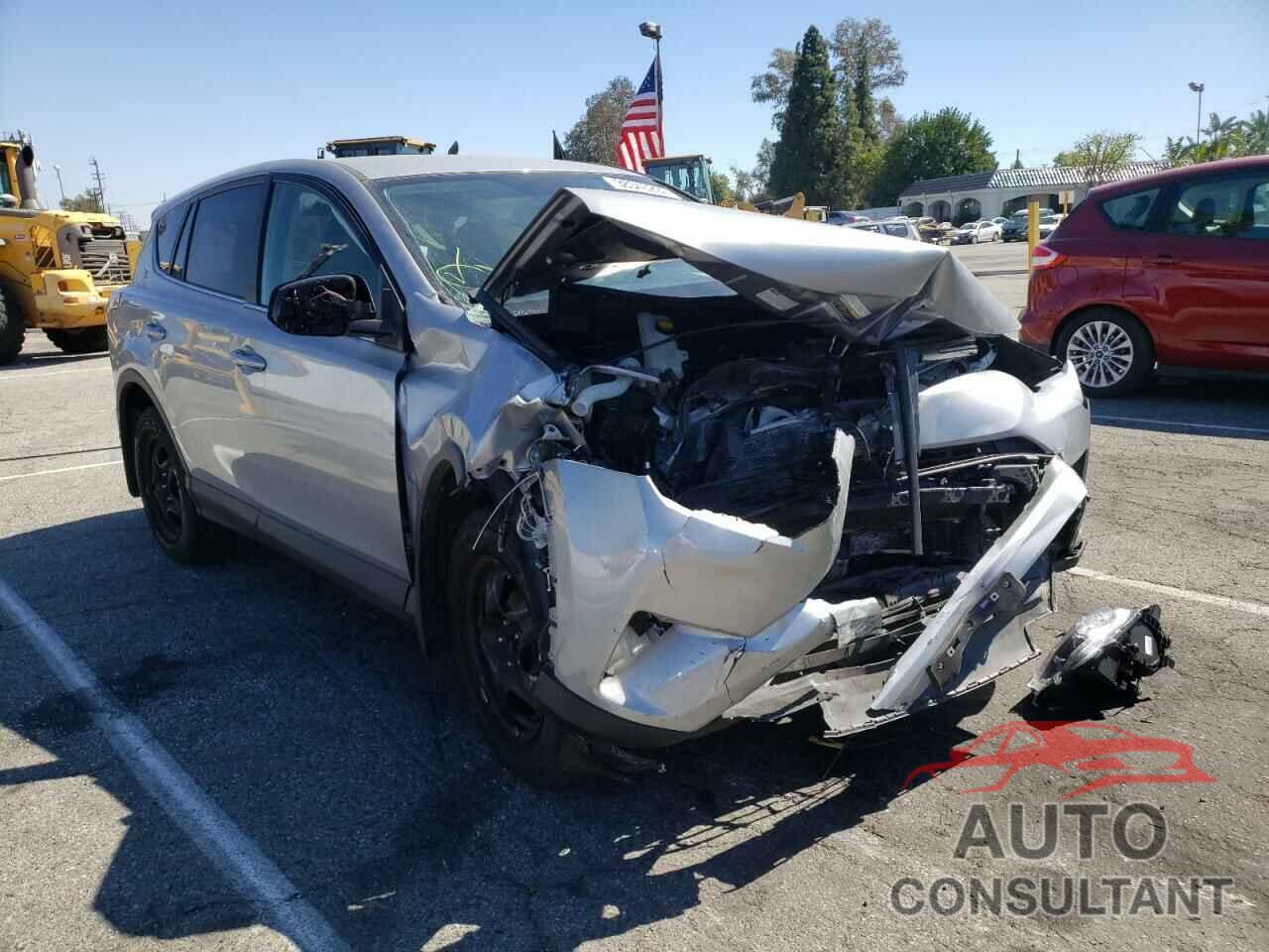 TOYOTA RAV4 2018 - 2T3ZFREV1JW502303