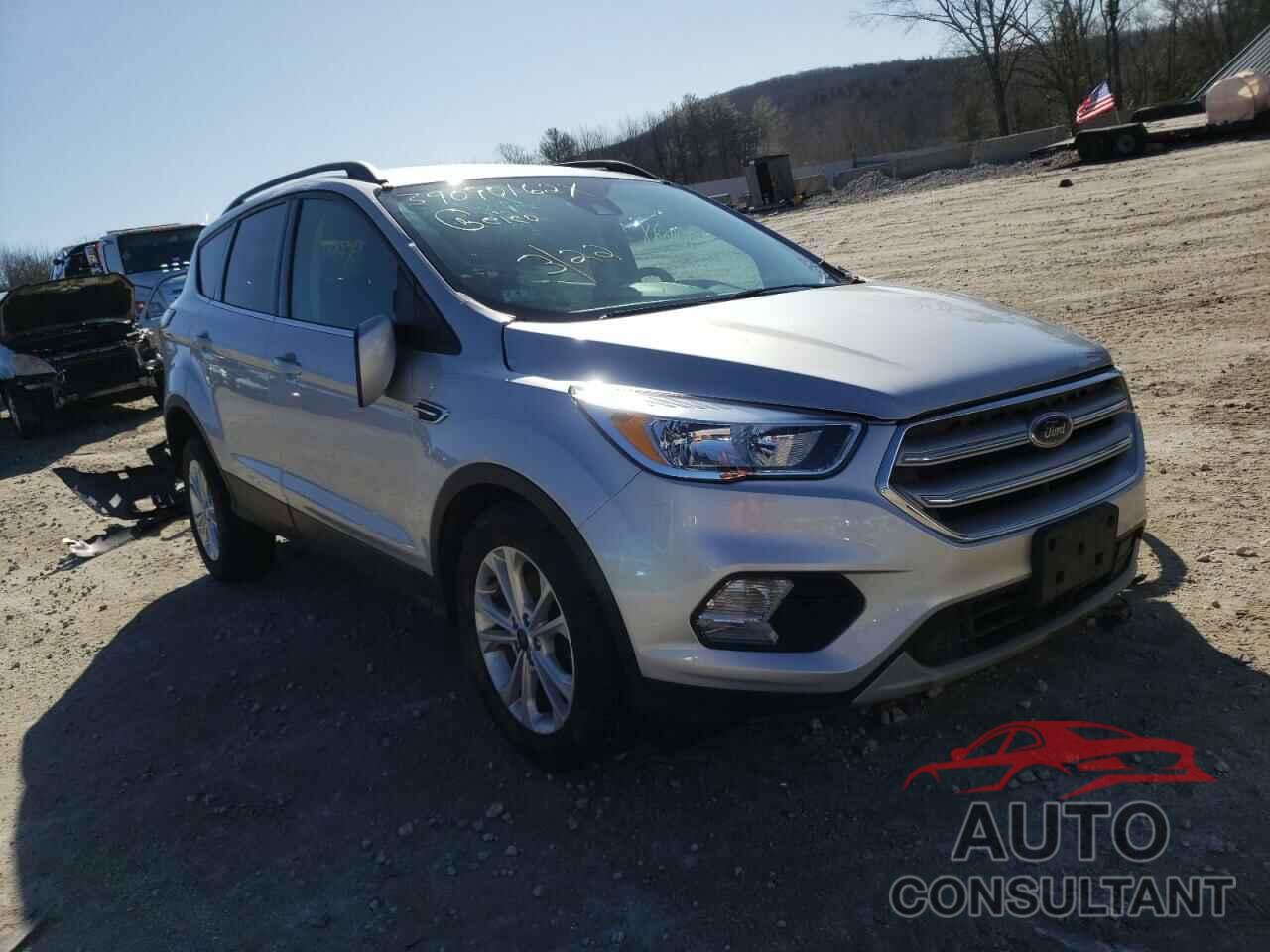 FORD ESCAPE 2018 - 1FMCU0GD4JUD06439