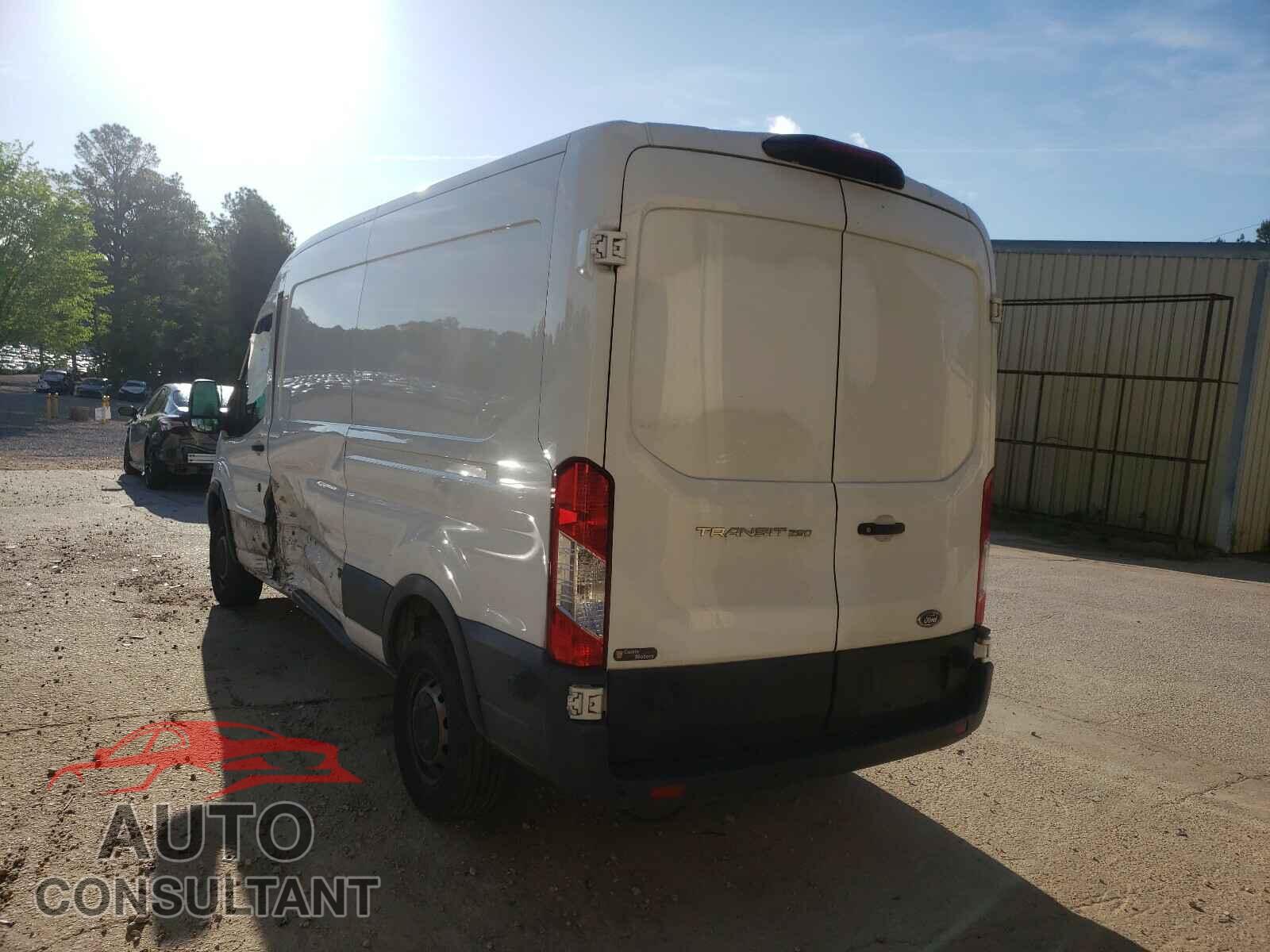FORD TRANSIT CO 2018 - 1FTYR2CM3JKA34538