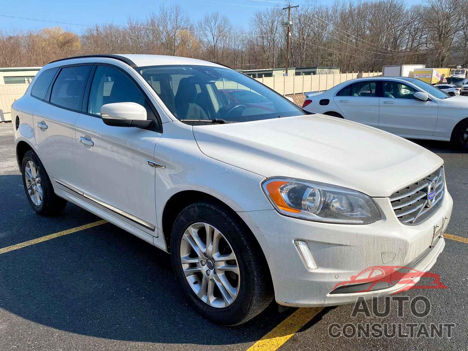 VOLVO XC60 2016 - YV440MDJXG2813109