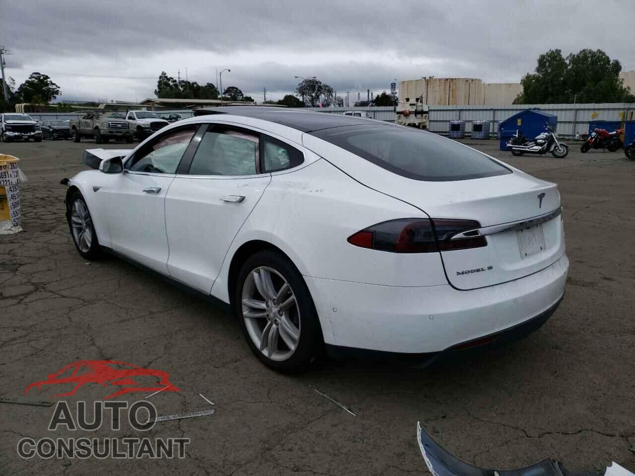 TESLA MODEL S 2016 - 5YJSA1E23GF131215