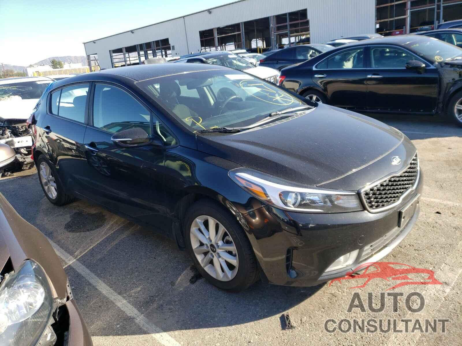 KIA FORTE 2017 - KNAFK5A80H5686381