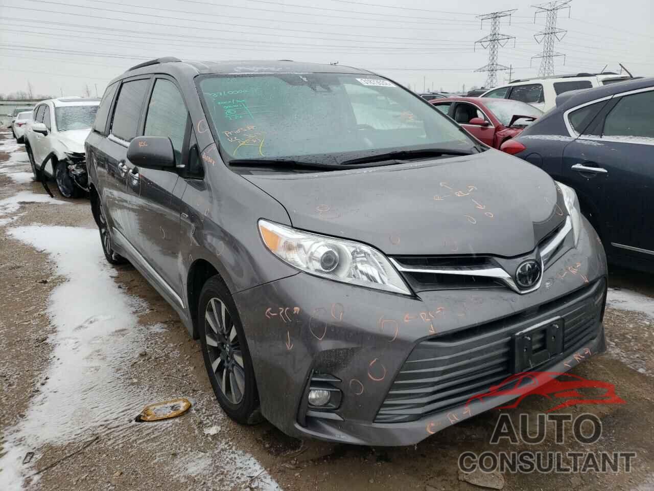 TOYOTA SIENNA 2019 - 5TDDZ3DC8KS211671