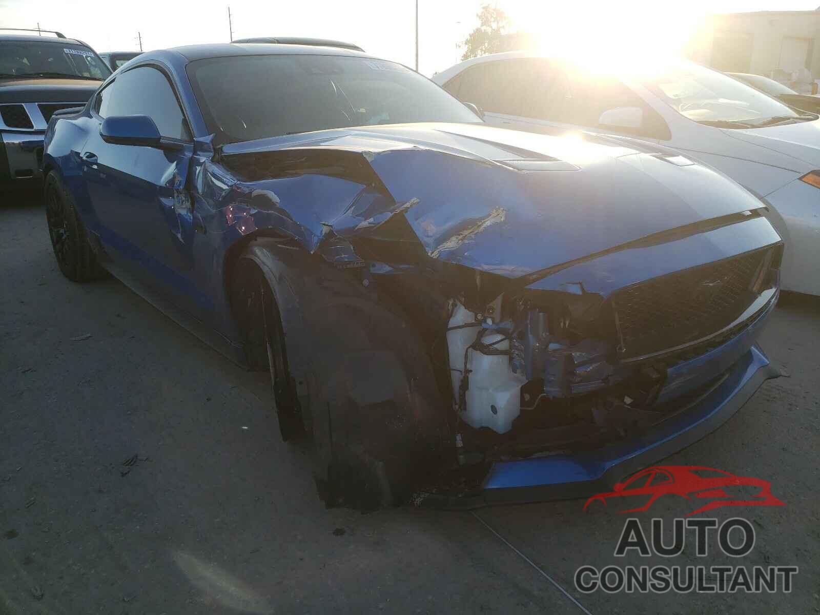 FORD MUSTANG 2019 - 1FA6P8CFXK5147023