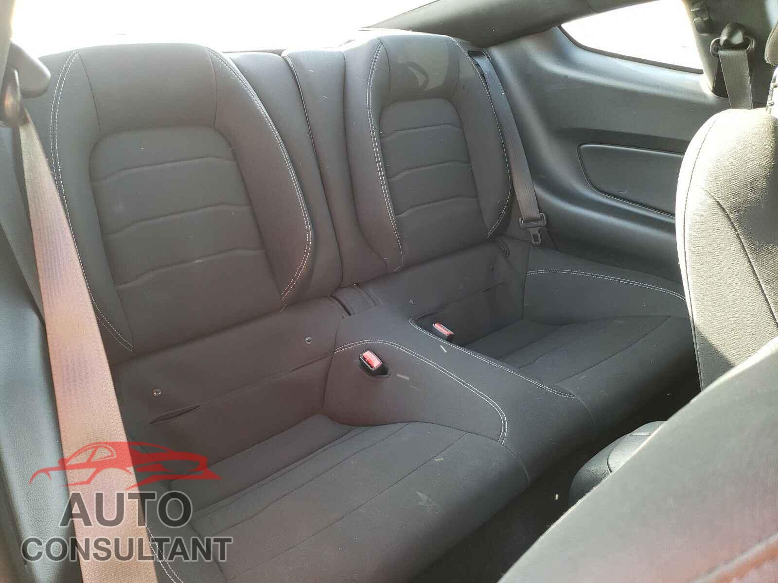 FORD MUSTANG 2016 - 1FA6P8TH2G5260733