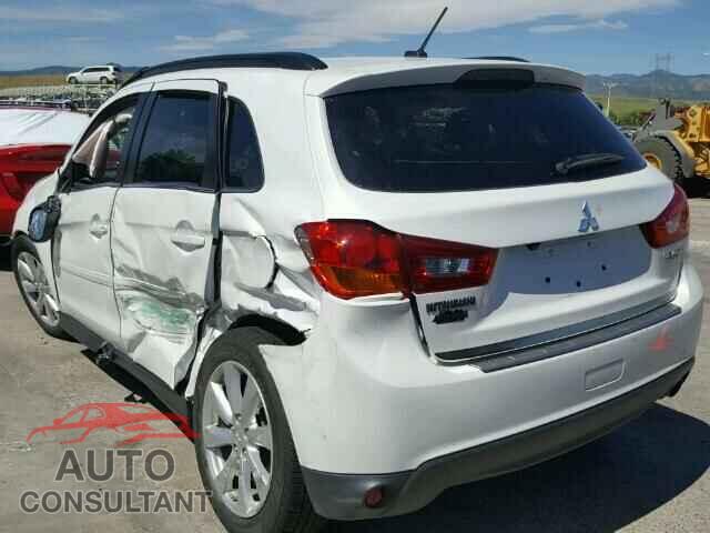 MITSUBISHI OUTLANDER 2015 - 4A4AR4AUXFE010347
