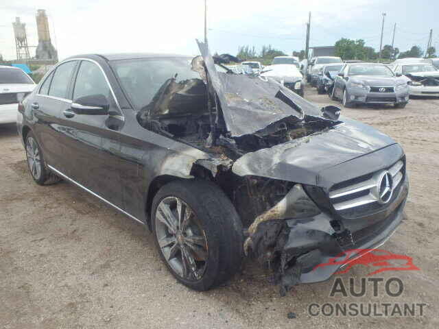 MERCEDES-BENZ C300 2015 - 55SWF4KB0FU001799