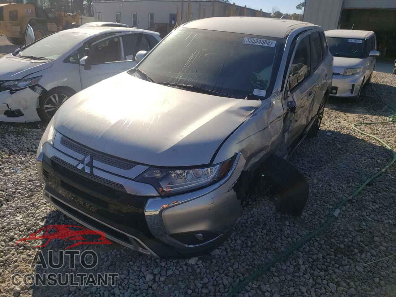 MITSUBISHI OUTLANDER 2019 - JA4AD3A34KZ046863