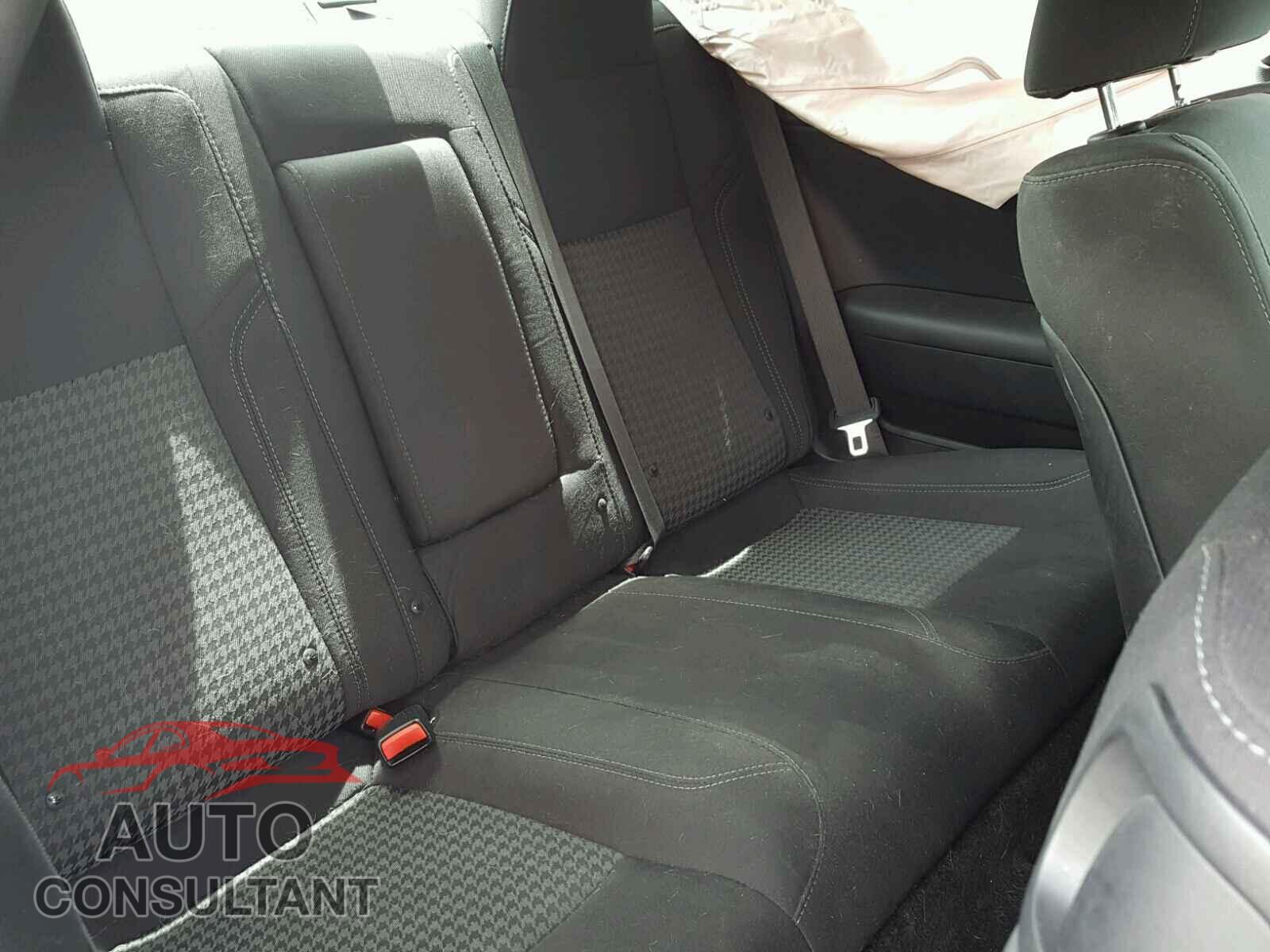 DODGE CHALLENGER 2015 - 2C3CDZAT4FH788224