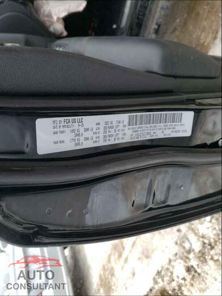 DODGE DURANGO 2020 - 1C4SDJCT6LC132031