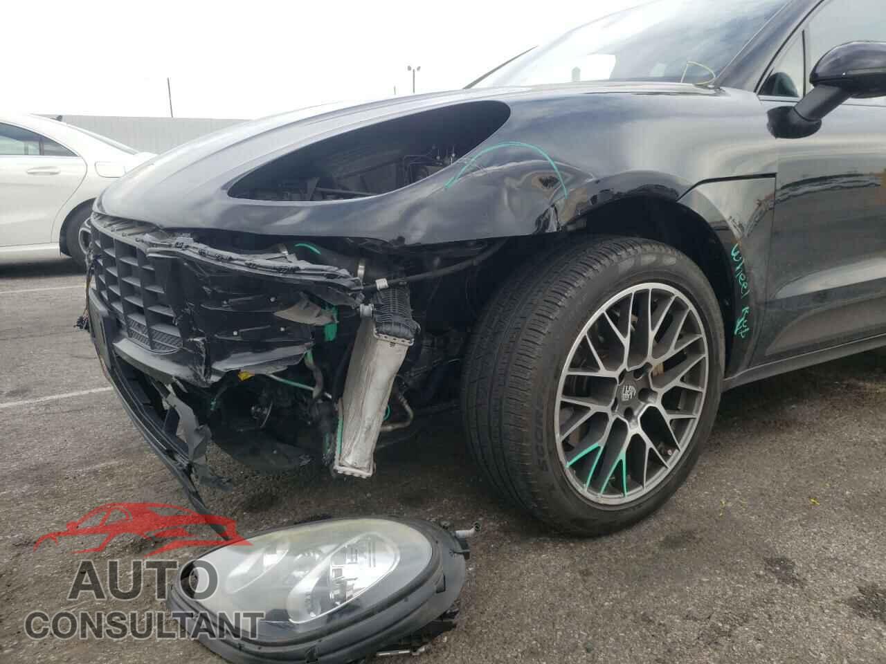 PORSCHE MACAN 2016 - WP1AB2A51GLB40926