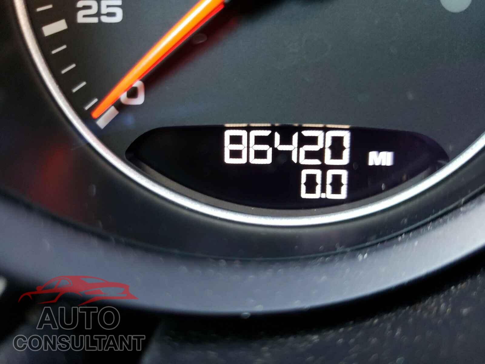 PORSCHE CAYENNE 2016 - WP1AA2A25GLA11676