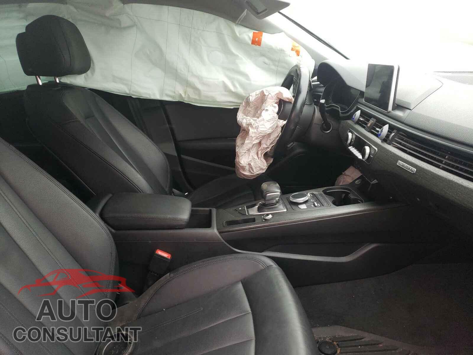 AUDI A4 2017 - WAUDNAF40HN056437