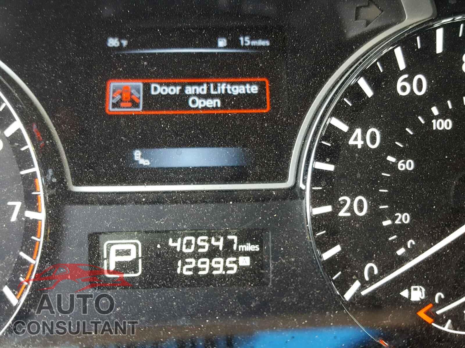 NISSAN PATHFINDER 2015 - 5N1AR2MN3FC698151