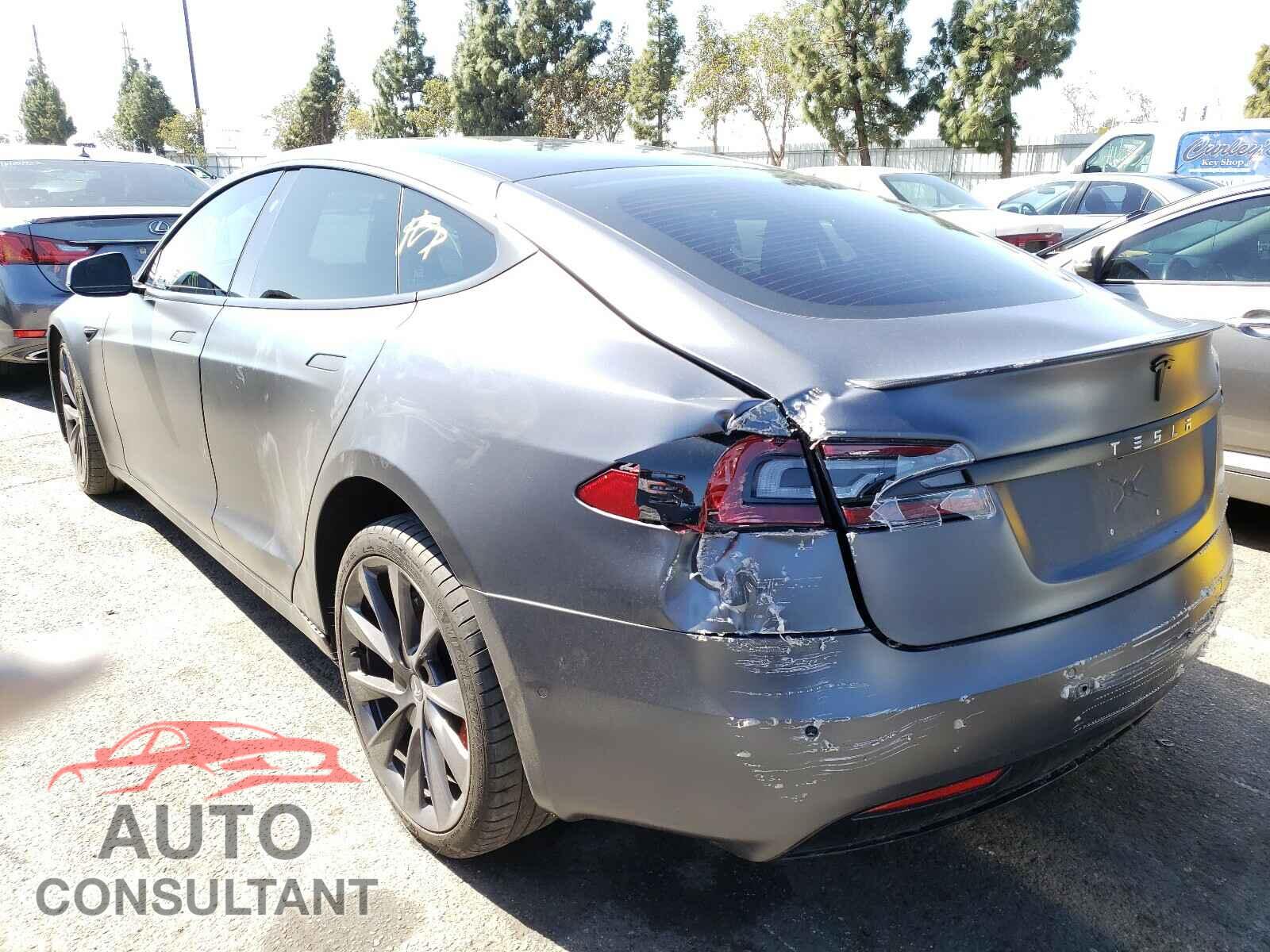 TESLA MODEL S 2019 - 5YJSA1E43KF330758