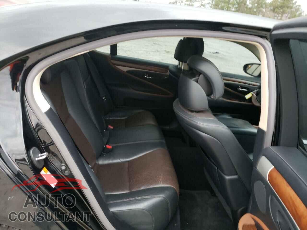 LEXUS LS460 2016 - JTHBL5EF4G5143314