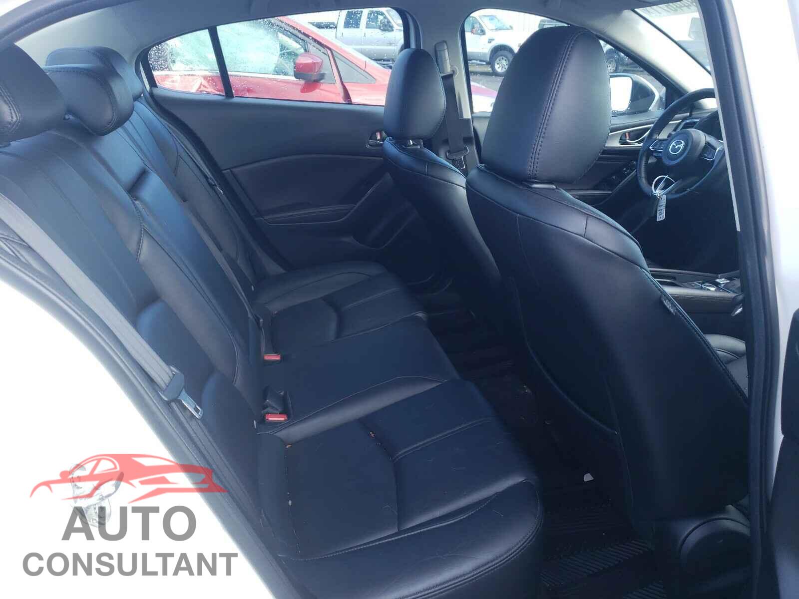 MAZDA 3 2017 - 3MZBN1V72HM127716