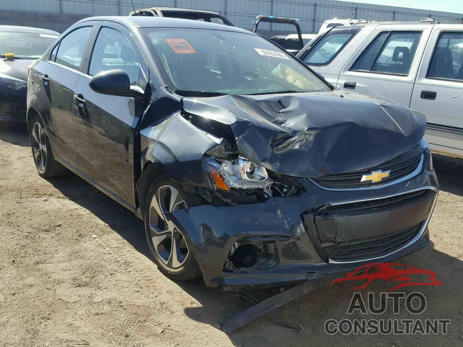CHEVROLET SONIC 2017 - 1G1JF5SB9H4141726