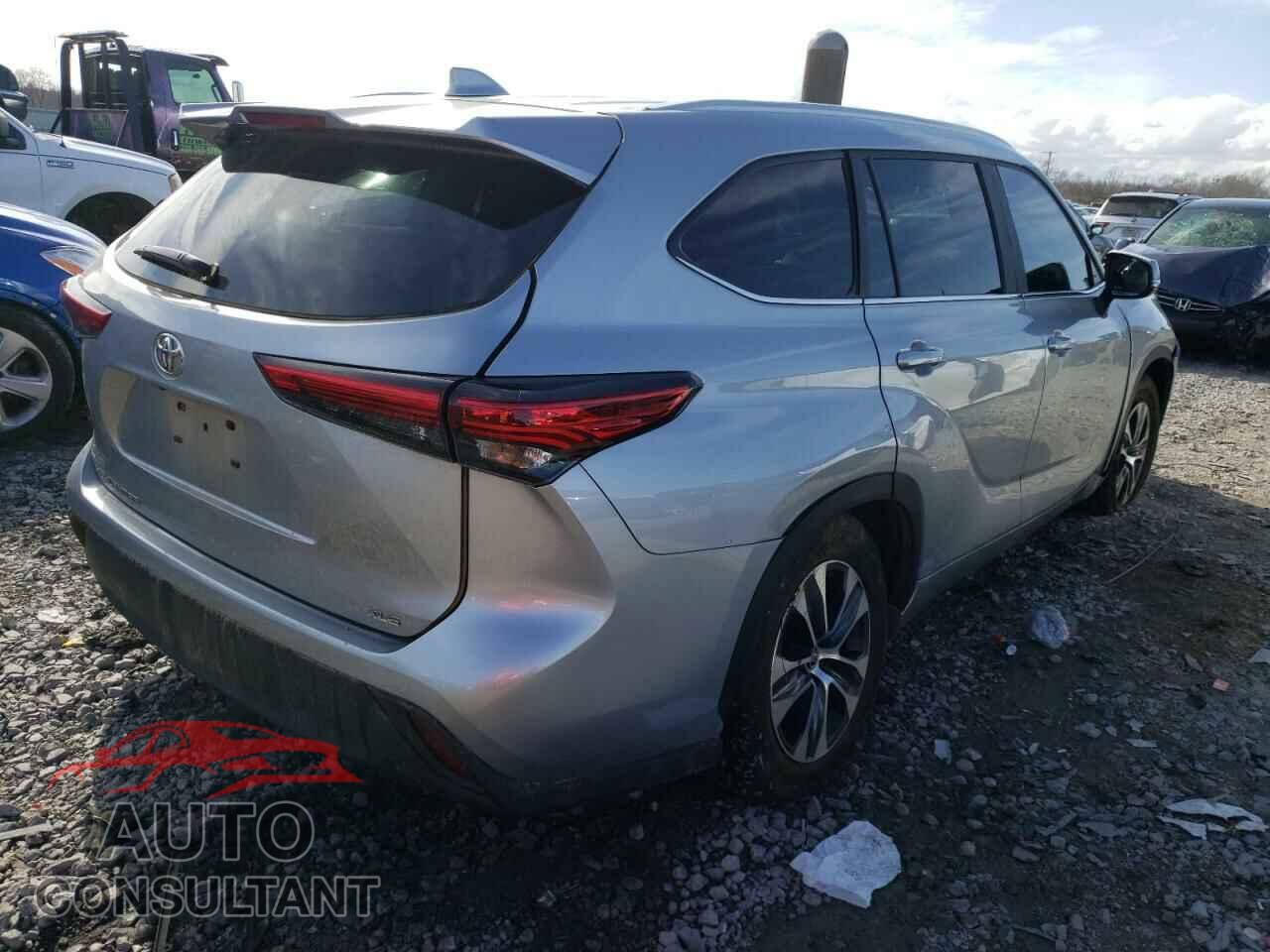 TOYOTA HIGHLANDER 2023 - 5TDKDRAH4PS012553
