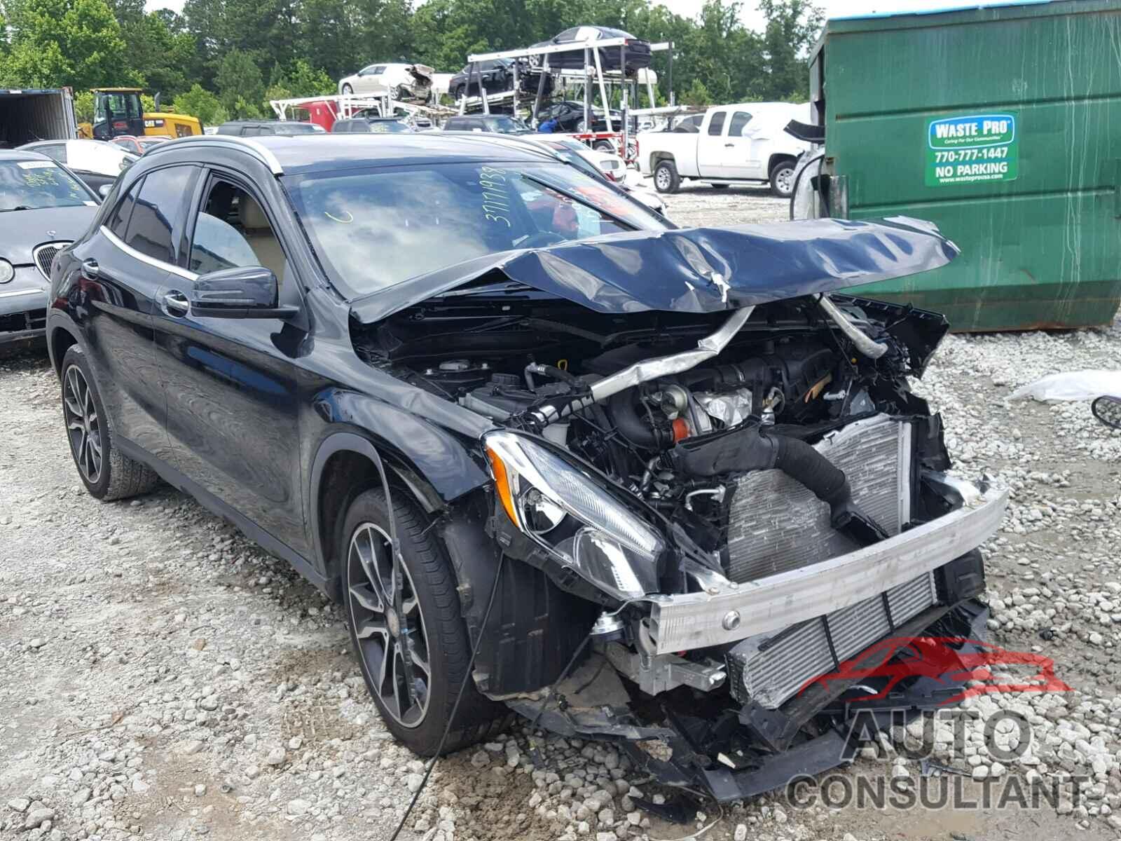 MERCEDES-BENZ GLA250 2016 - WDCTG4EB3GJ230446