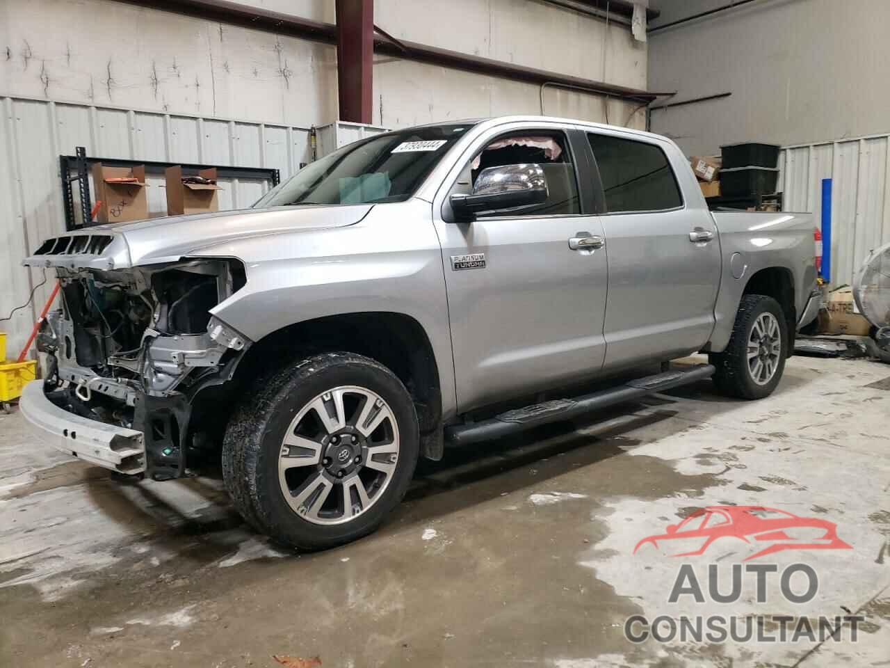 TOYOTA TUNDRA 2020 - 5TFAY5F18LX935692