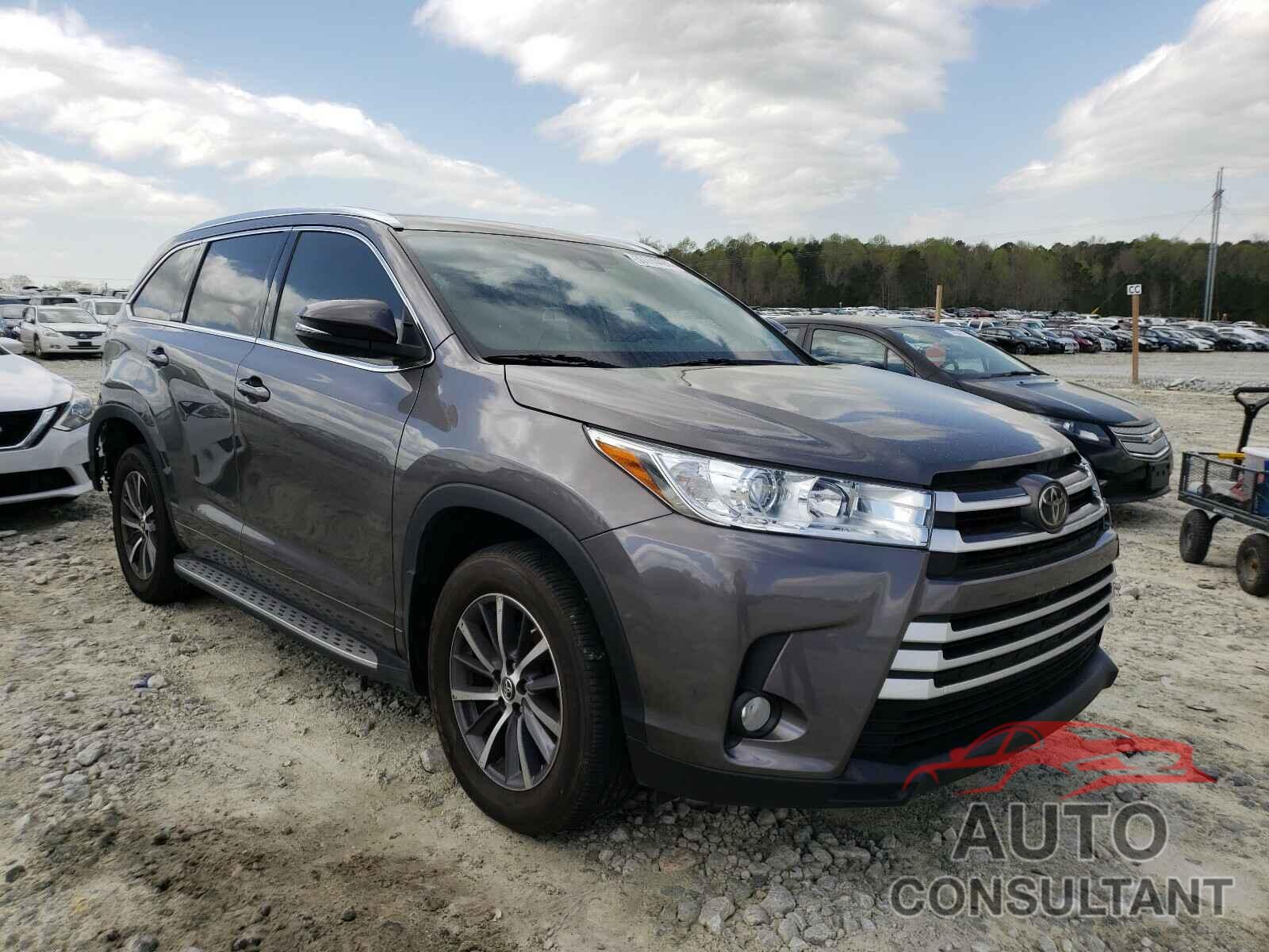 TOYOTA HIGHLANDER 2018 - 5TDJZRFHXJS544905