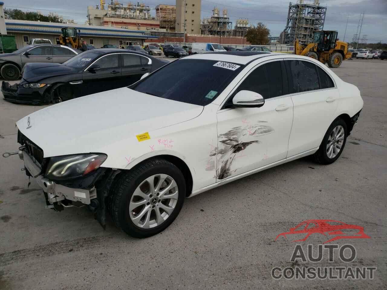 MERCEDES-BENZ E-CLASS 2018 - WDDZF4JB6JA447592