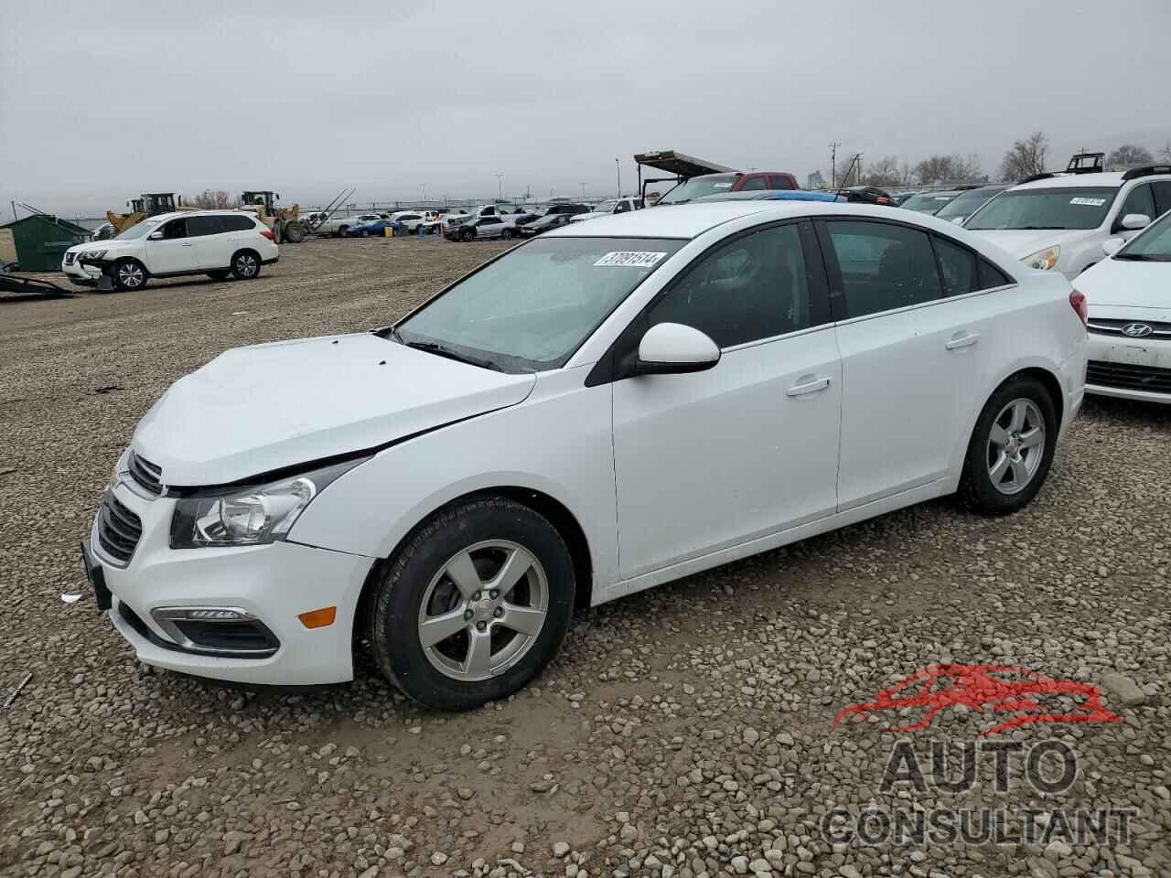 CHEVROLET CRUZE 2016 - 1G1PE5SB5G7229893