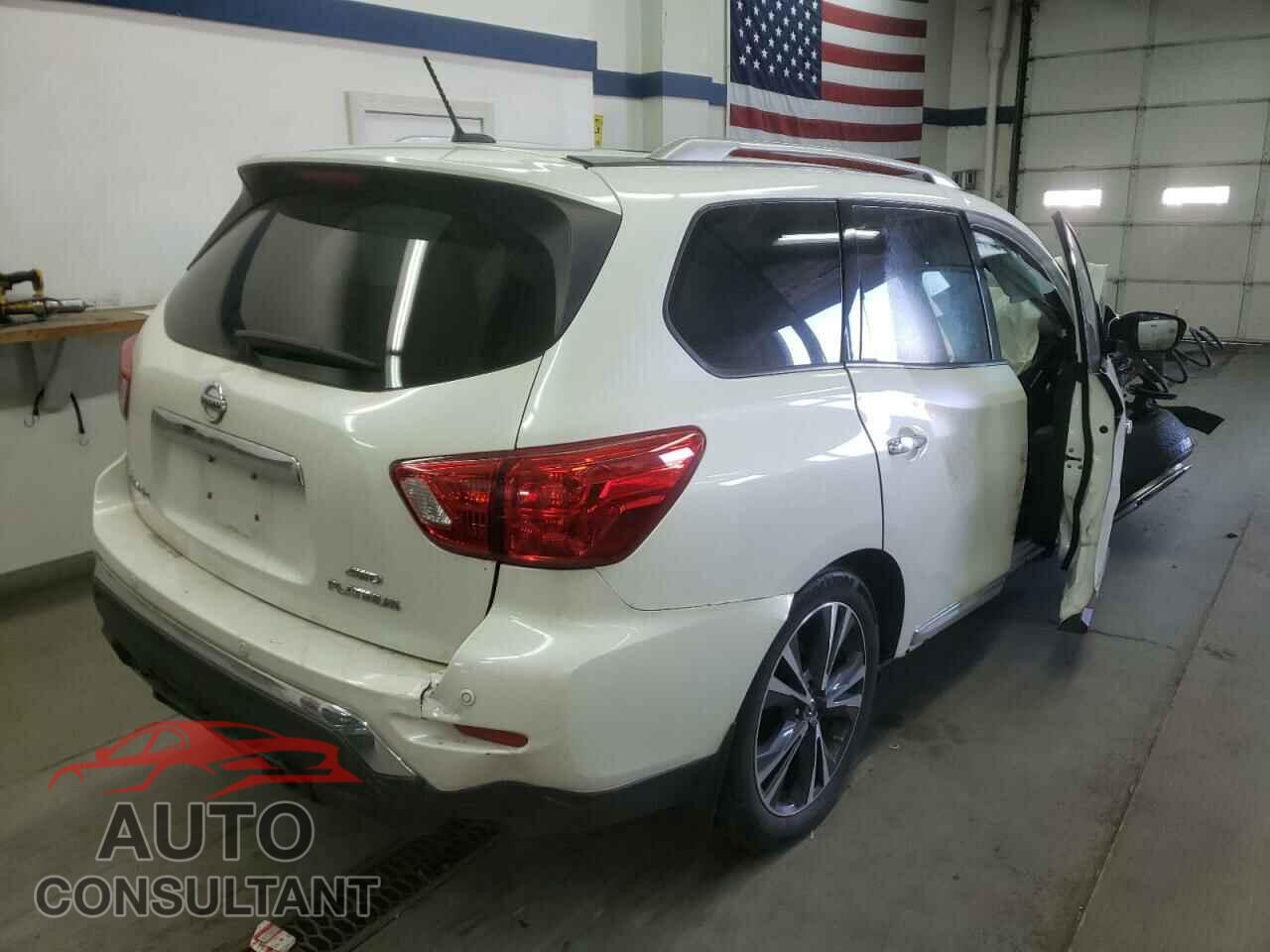 NISSAN PATHFINDER 2017 - 5N1DR2MM0HC603343