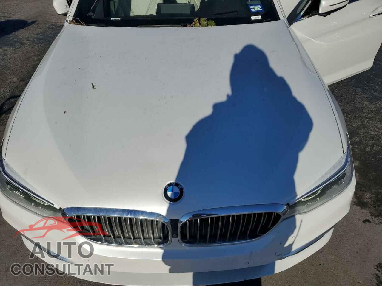 BMW 5 SERIES 2017 - WBAJE5C32HG917109