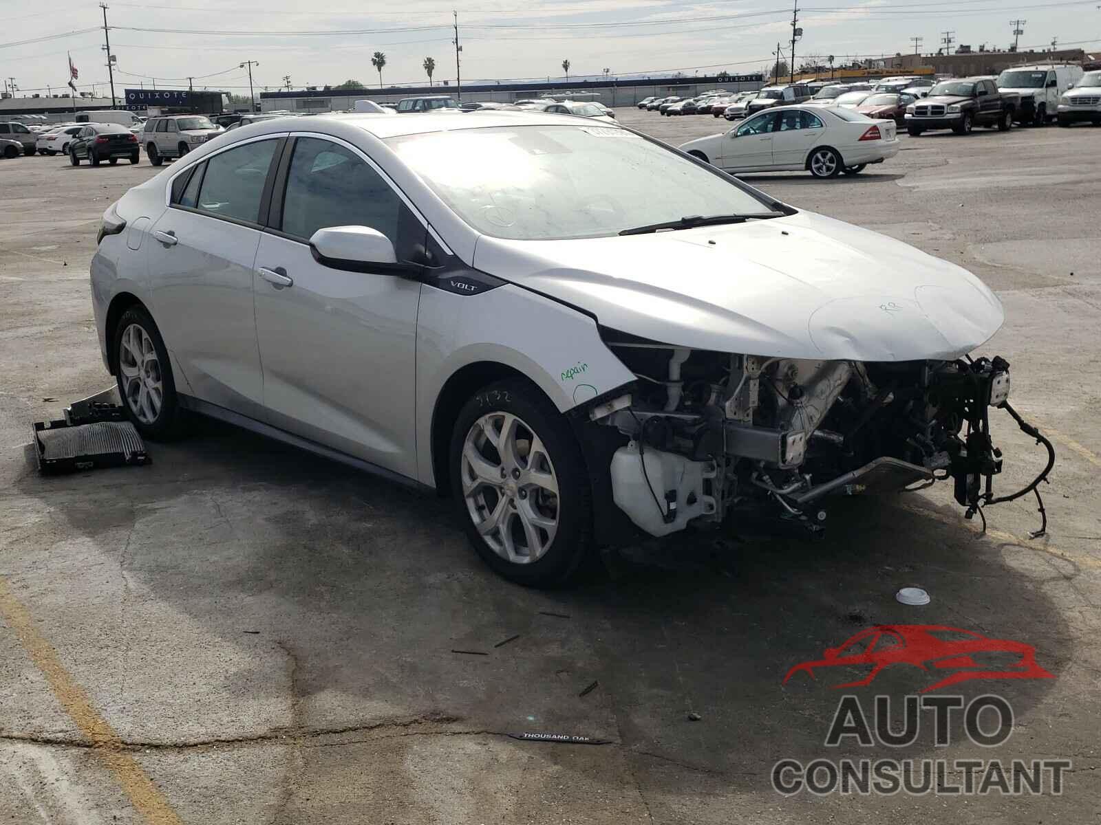 CHEVROLET VOLT 2018 - 1G1RD6S54JU117672