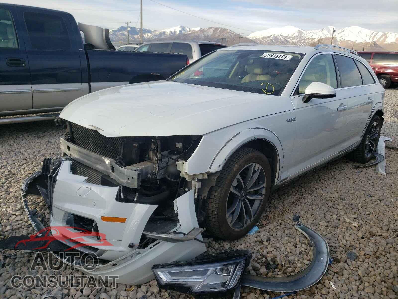 AUDI A4 2018 - WA19NBF42JA007424