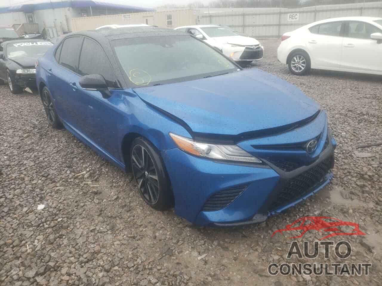 TOYOTA CAMRY 2018 - 4T1B61HK8JU127166