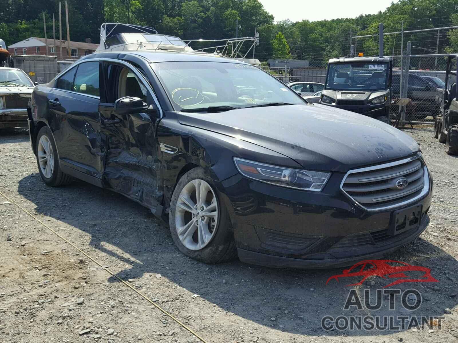 FORD TAURUS 2017 - 1FAHP2D82HG130333