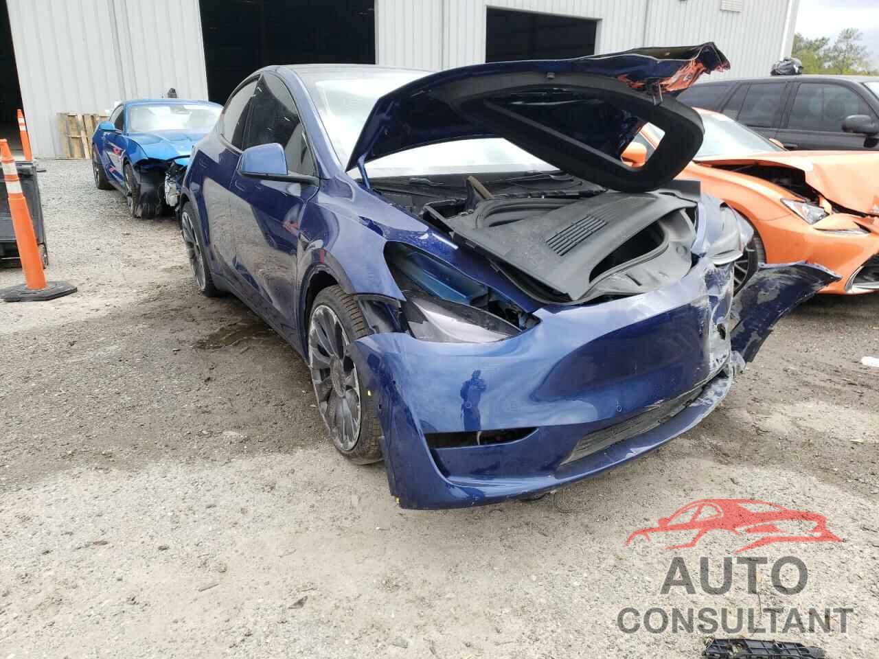 TESLA MODEL Y 2020 - 5YJYGDEF2LF001353