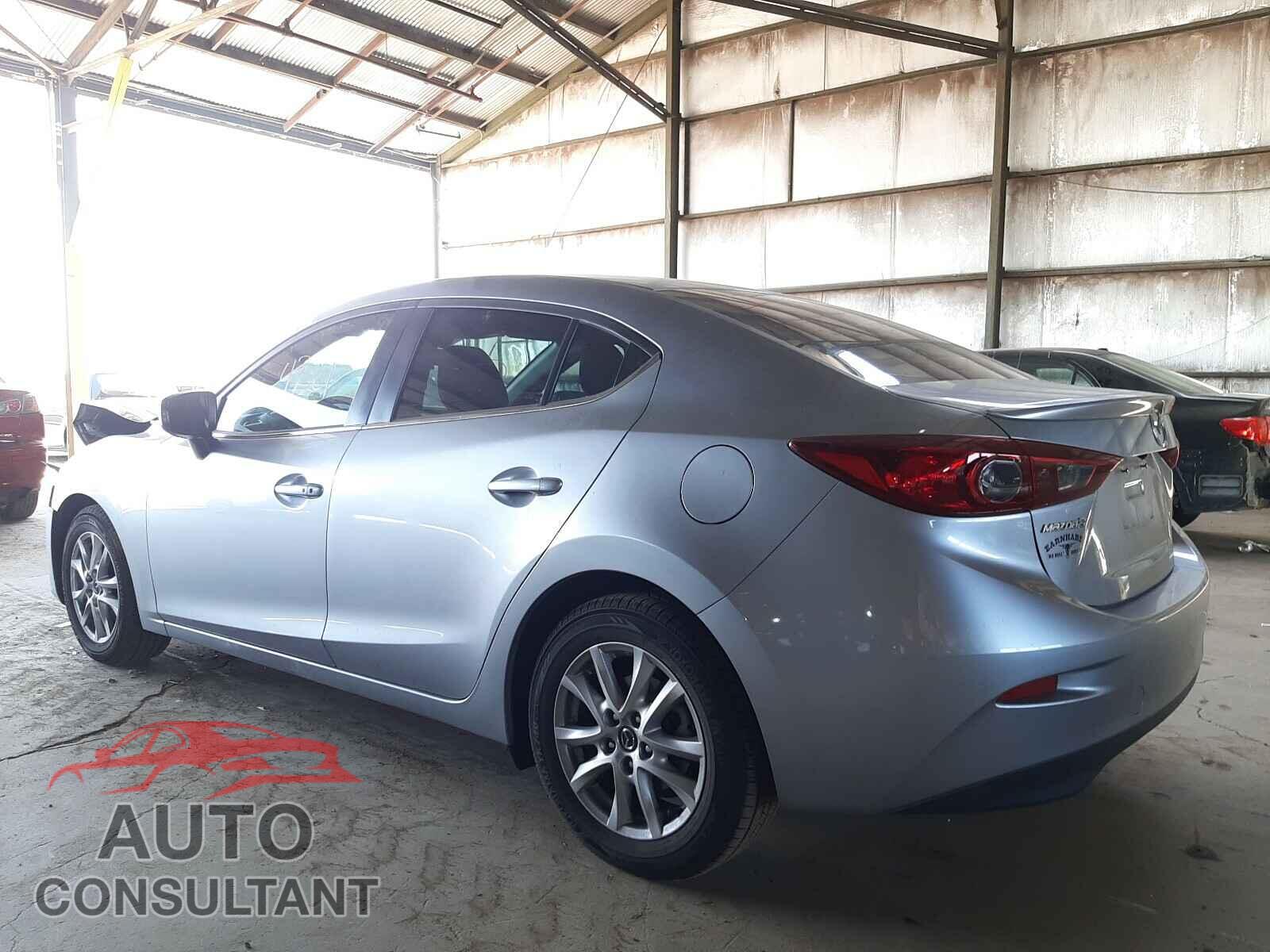 MAZDA 3 2016 - JM1BM1V73G1354981