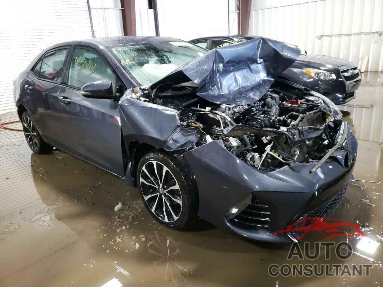 TOYOTA COROLLA 2018 - 2T1BURHE5JC040180