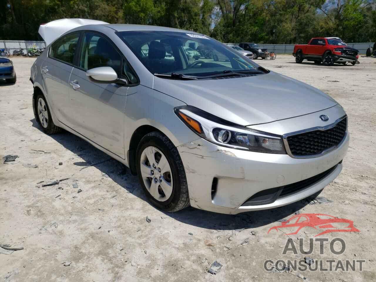 KIA FORTE 2017 - 3KPFK4A70HE040976