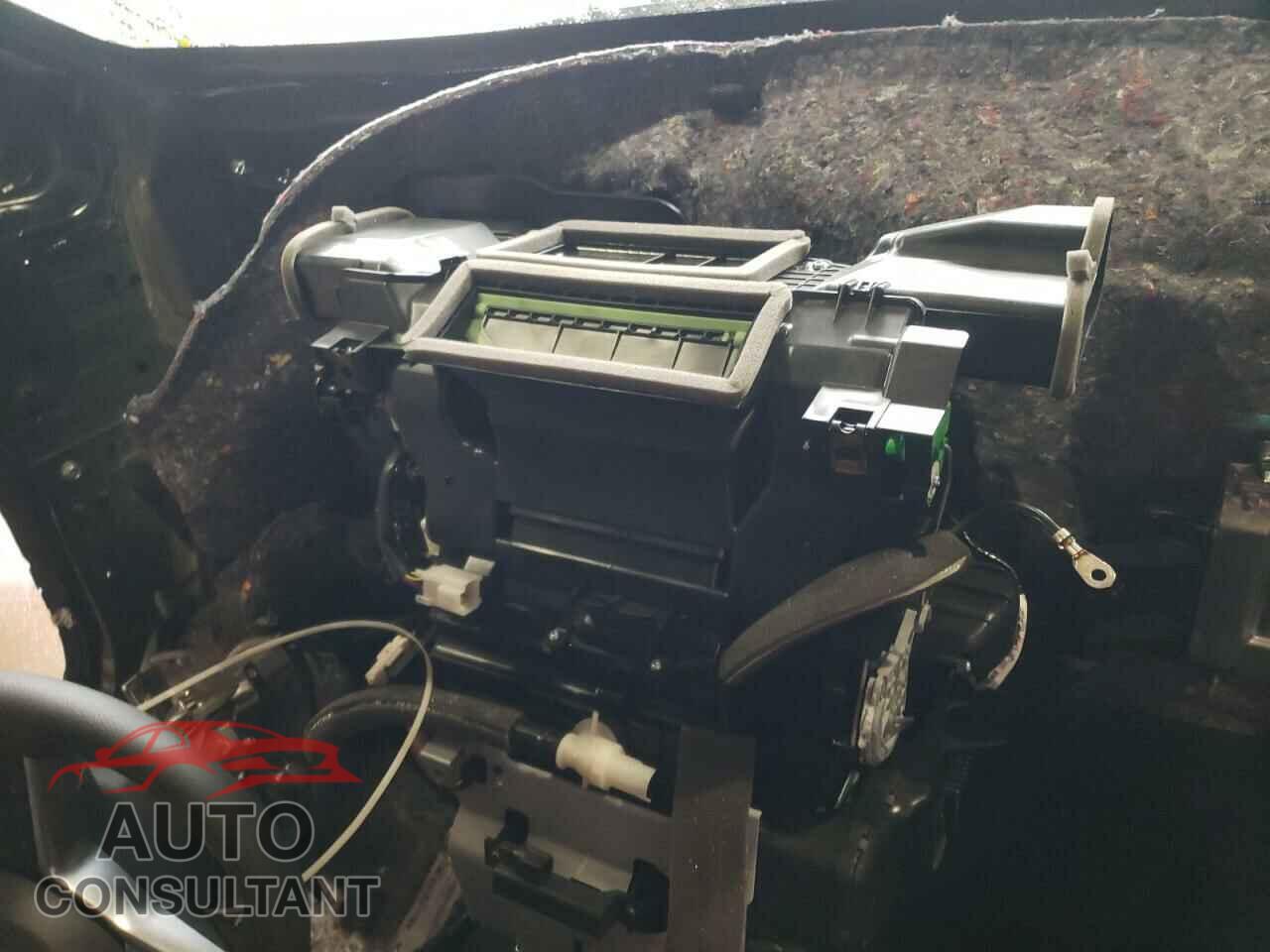 NISSAN LEAF 2022 - 1N4AZ1BV6NC554146