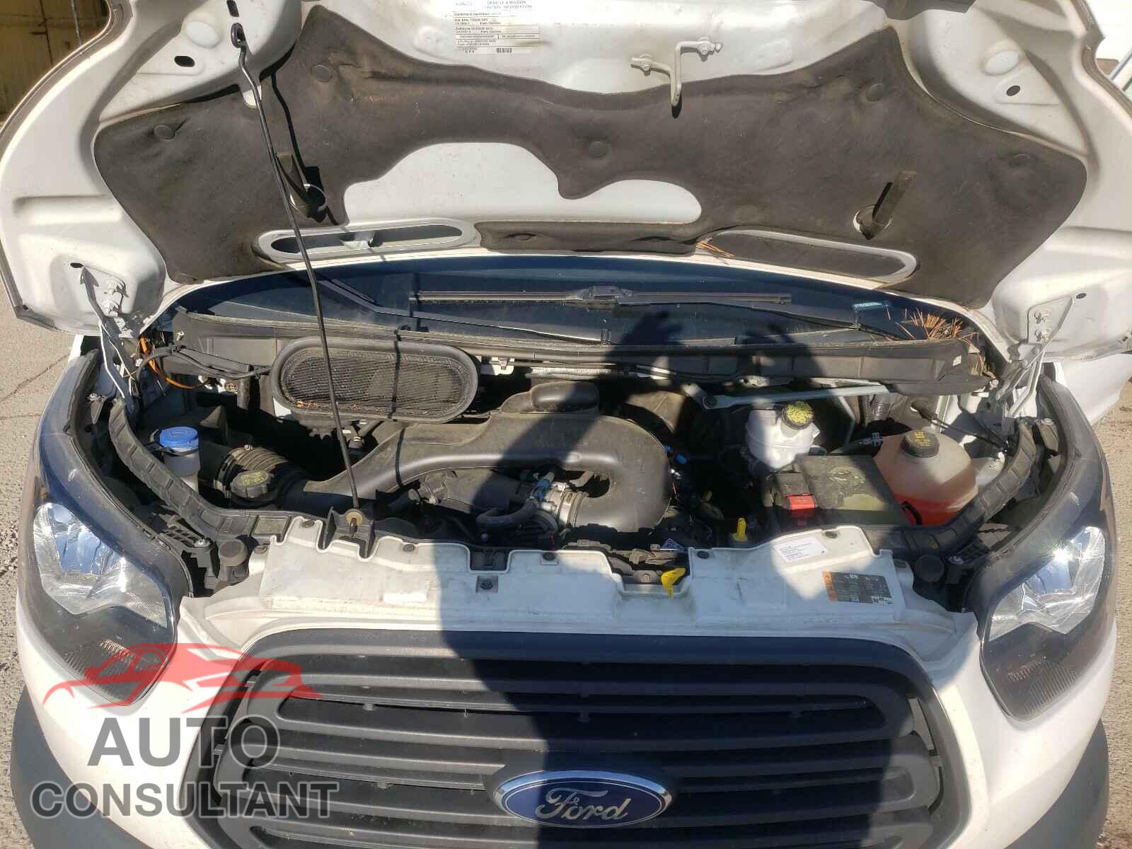 FORD TRANSIT CO 2018 - 1FTYR2CM3JKA34538