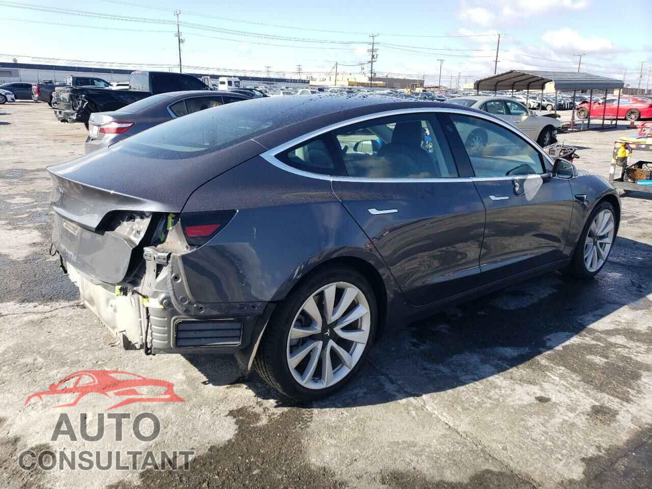 TESLA MODEL 3 2020 - 5YJ3E1EAXLF745768